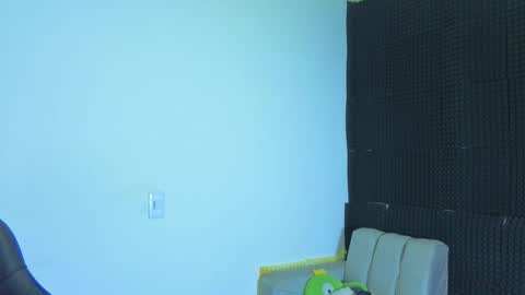 Snapshot of gael__david chatting on September 30, 2:16 am Gael online show from September 30, 2:16 am