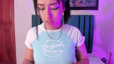 GahiaBelucci online show from March 5, 11:50 am