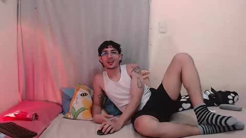 Gaia y Clayde online show from February 17, 8:15 pm