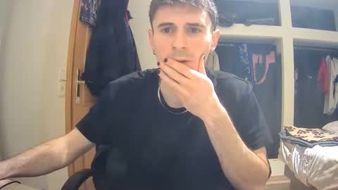 Snapshot of galadrie chatting on January 7, 3:36 pm Lorenzo online show from January 7, 3:36 pm