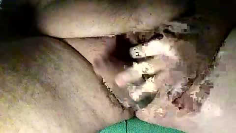 Snapshot of gallimanxxleu chatting on December 20, 9:32 am Stutzen online show from December 20, 9:32 am