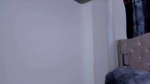 game with lesbians  online show from April 7, 3:56 pm