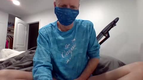 Snapshot of gamerboy200 chatting on February 17, 8:30 am gamerboy200 online show from February 17, 8:30 am