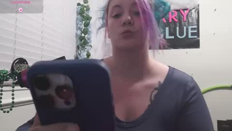 MaryBlue online show from January 13, 5:23 am