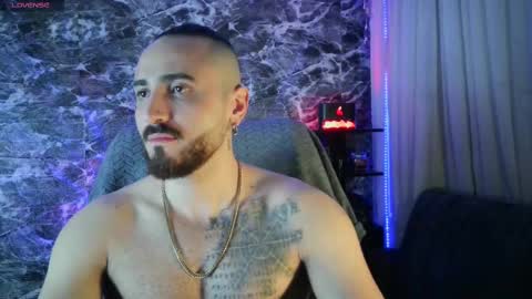 Chris  Dont forget to gift me thumb up Its very important to me and makes me happy AF  online show from February 17, 5:04 am