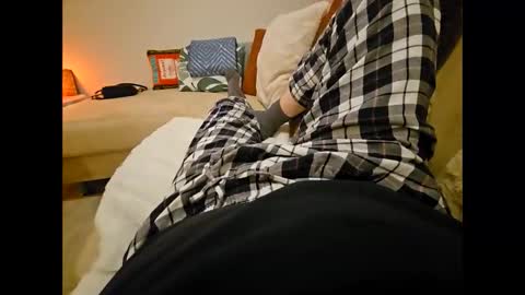 Snapshot of garbis11 chatting on November 15, 9:06 am garbis11 online show from November 15, 9:06 am