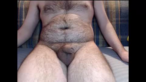 Snapshot of garbo97 chatting on February 20, 3:34 am garbo97 online show from February 20, 3:34 am