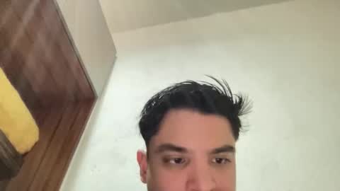 Snapshot of garypinepineapple chatting on April 27, 6:06 pm garypinepineapple online show from April 27, 6:06 pm