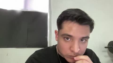 Snapshot of garypinepineapple chatting on June 3, 10:04 pm garypinepineapple online show from June 3, 10:04 pm