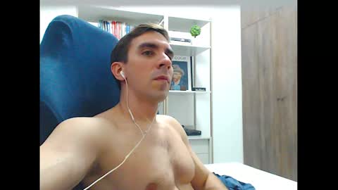 Snapshot of gatosarado23 chatting on October 24, 4:09 am gatosarado23 online show from October 24, 4:09 am