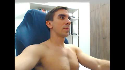 Snapshot of gatosarado23 chatting on November 19, 3:50 am gatosarado23 online show from November 19, 3:50 am