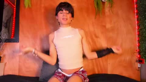 HAN online show from March 22, 5:16 pm