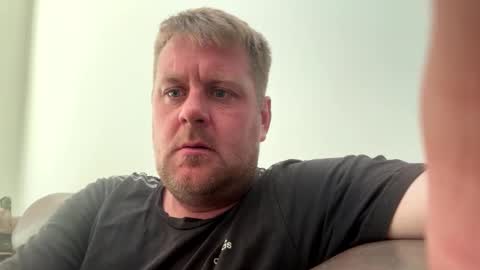 gaznaylor1986 online show from November 8, 3:23 pm