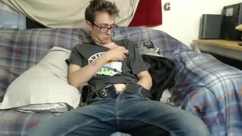 Snapshot of gdanch chatting on January 27, 10:27 pm G online show from January 27, 10:27 pm