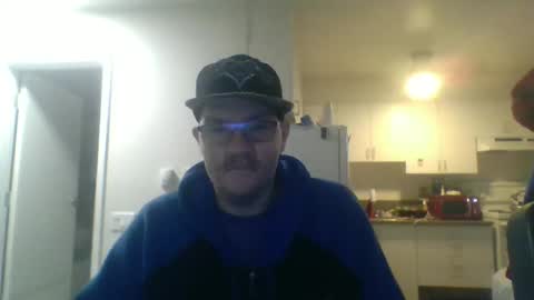 Snapshot of geekgamer41 chatting on October 20, 11:16 pm geekgamer41 online show from October 20, 11:16 pm