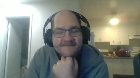 Snapshot of geekgamer41 chatting on November 3, 9:59 pm geekgamer41 online show from November 3, 9:59 pm