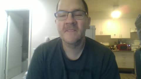 Snapshot of geekgamer41 chatting on November 7, 8:36 am geekgamer41 online show from November 7, 8:36 am