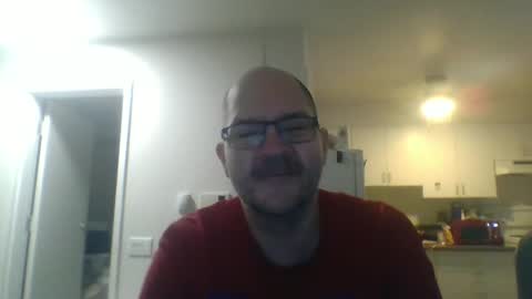 Snapshot of geekgamer41 chatting on December 3, 7:01 pm geekgamer41 online show from December 3, 7:01 pm