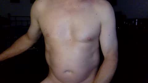 Snapshot of geetarluvver chatting on December 17, 1:00 am geetarluvver online show from December 17, 1:00 am