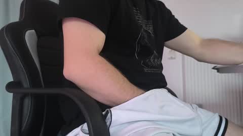 Lassmiranda online show from December 4, 7:39 am