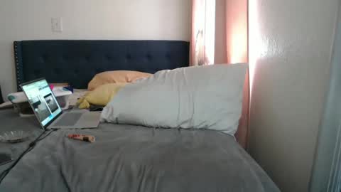 The Empress online show from March 1, 5:49 pm