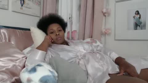 The Empress online show from October 28, 12:30 pm