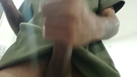 Snapshot of gekyunwasbanned chatting on November 13, 12:20 am Andrs online show from November 13, 12:20 am