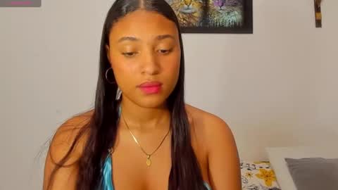 Snapshot of gema_garcia10 chatting on December 19, 12:56 am gema online show from December 19, 12:56 am