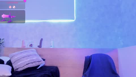 Snapshot of geminis_muentes chatting on January 11, 6:45 am geminis muentes online show from January 11, 6:45 am