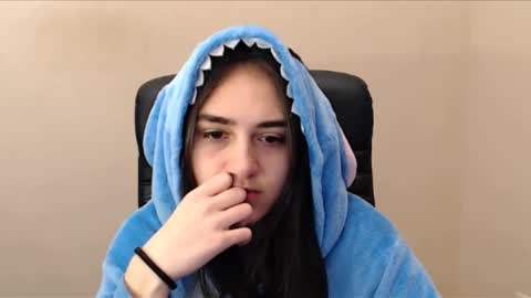 Snapshot of gemma_arterton chatting on December 25, 7:14 am Gemma online show from December 25, 7:14 am