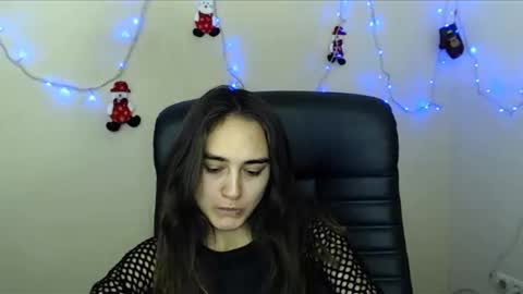 Snapshot of gemma_arterton chatting on January 2, 7:55 am Gemma online show from January 2, 7:55 am