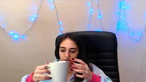 Snapshot of gemma_arterton chatting on January 26, 12:11 pm Gemma online show from January 26, 12:11 pm