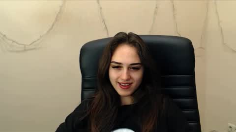 Snapshot of gemma_arterton chatting on February 17, 6:09 am Gemma online show from February 17, 6:09 am