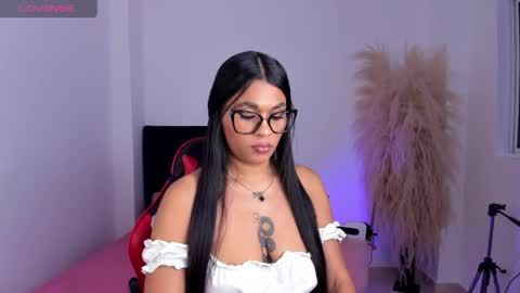          online show from April 28, 8:14 pm