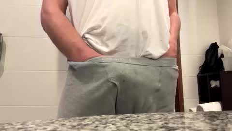 gen_z_boy online show from December 2, 8:15 pm