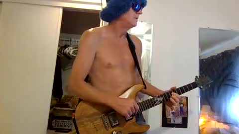 Lenzy LaCanada online show from March 6, 4:07 pm