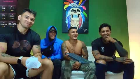 Snapshot of gendersonfit chatting on November 11, 1:16 am gendersonfit online show from November 11, 1:16 am