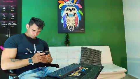 Snapshot of gendersonfit chatting on November 25, 10:32 pm gendersonfit online show from November 25, 10:32 pm