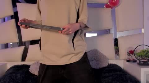 Snapshot of genesis_js chatting on January 19, 4:38 am genesis_js online show from January 19, 4:38 am