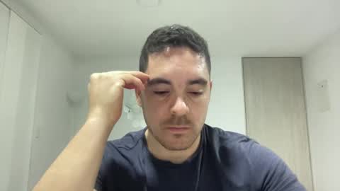 Snapshot of genesis_wb chatting on December 8, 3:00 am genesis_wb online show from December 8, 3:00 am