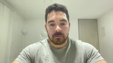 Snapshot of genesis_wb chatting on February 1, 2:47 am genesis_wb online show from February 1, 2:47 am