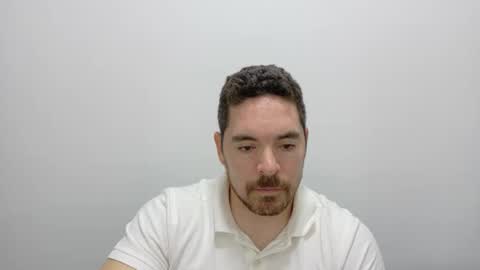 Snapshot of genesis_wb chatting on November 11, 1:38 am genesis_wb online show from November 11, 1:38 am