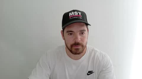 Snapshot of genesis_wb chatting on December 21, 9:00 pm genesis_wb online show from December 21, 9:00 pm