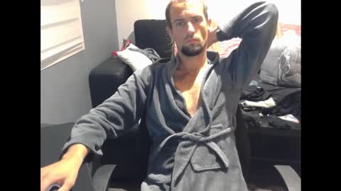 Snapshot of genie_lamps chatting on December 1, 10:32 pm Edouard online show from December 1, 10:32 pm