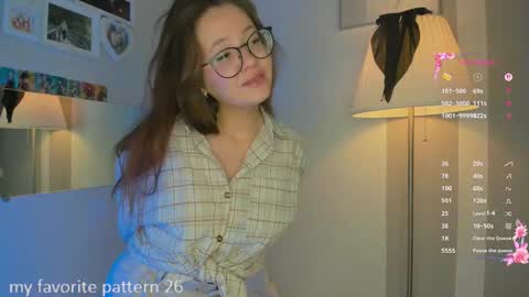 Snapshot of geniferluyt chatting on September 14, 10:03 am geniferluyt online show from September 14, 10:03 am