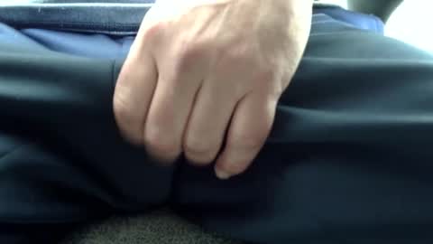 Snapshot of gent063 chatting on February 19, 1:50 pm gent063 online show from February 19, 1:50 pm