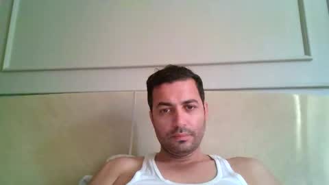 Snapshot of genteldevil chatting on September 13, 12:16 pm genteldevil online show from September 13, 12:16 pm