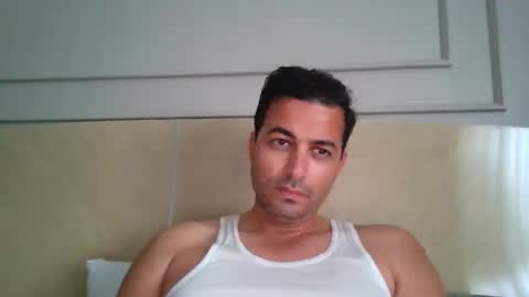 Snapshot of genteldevil chatting on October 30, 7:54 am genteldevil online show from October 30, 7:54 am