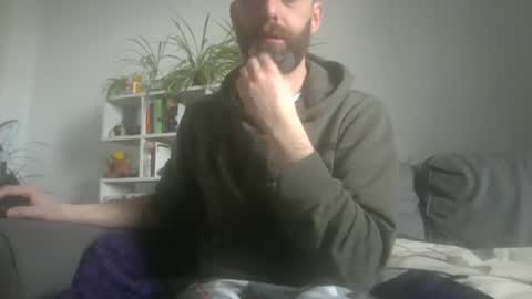 Snapshot of geon2xx chatting on November 10, 12:26 pm Geon online show from November 10, 12:26 pm