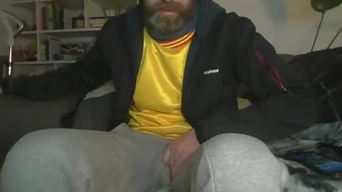 Snapshot of geon2xx chatting on November 19, 9:59 pm Geon online show from November 19, 9:59 pm